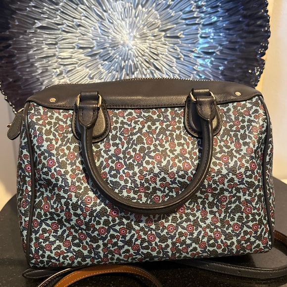 Coach Mini Bennet Floral Satchel Purse w/ Crossbody Strap- Like New! - Picture 3 of 5